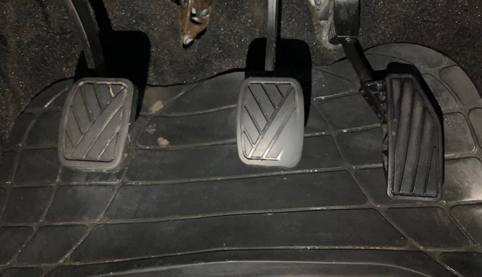 2018 Maruti Baleno DELTA PETROL 1.2, Petrol, Manual, 45,405 km, Pedals