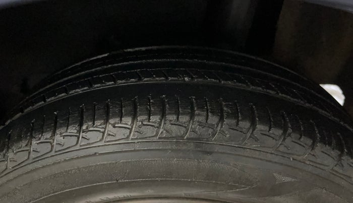 2018 Maruti Baleno DELTA PETROL 1.2, Petrol, Manual, 45,405 km, Left Rear Tyre Tread