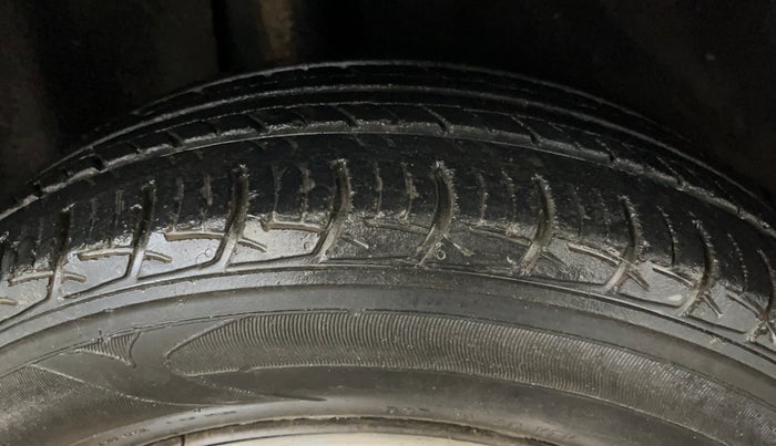 2018 Maruti Baleno DELTA PETROL 1.2, Petrol, Manual, 45,405 km, Right Rear Tyre Tread