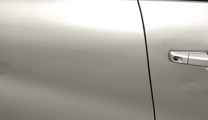 2021 Renault TRIBER RXT, Petrol, Manual, 10,283 km, Right rear door - Slightly dented
