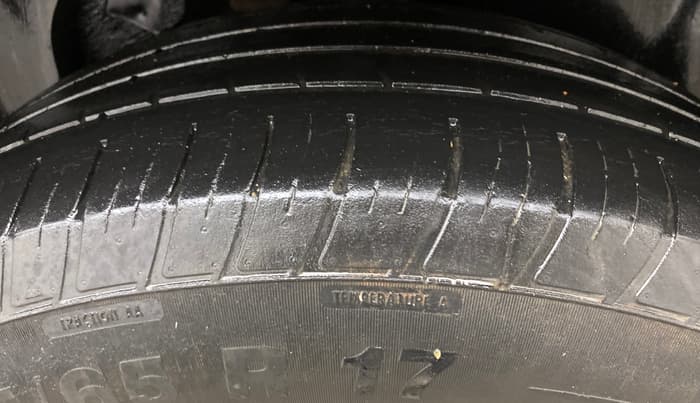 2022 Tata Harrier XZ SUNROOF 2.0L, Diesel, Manual, 60,425 km, Left Rear Tyre Tread