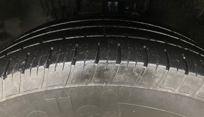 2022 Tata Harrier XZ SUNROOF 2.0L, Diesel, Manual, 60,425 km, Left Front Tyre Tread