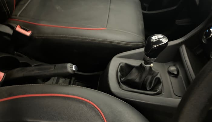 2018 Ford New Figo TREND 1.2 PETROL, Petrol, Manual, 24,343 km, Gear Lever