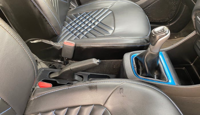 2023 Tata PUNCH CREATIVE  MT, Petrol, Manual, 10,274 km, Gear Lever