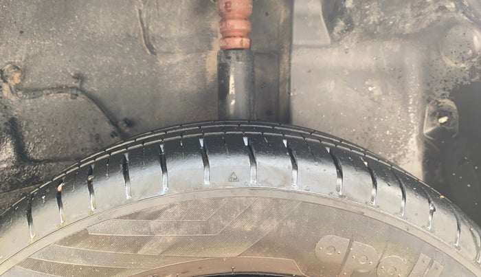 2023 Tata PUNCH CREATIVE  MT, Petrol, Manual, 10,274 km, Left Rear Tyre Tread