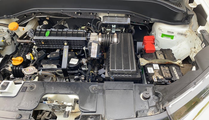 2023 Tata PUNCH CREATIVE  MT, Petrol, Manual, 10,274 km, Engine View - Left