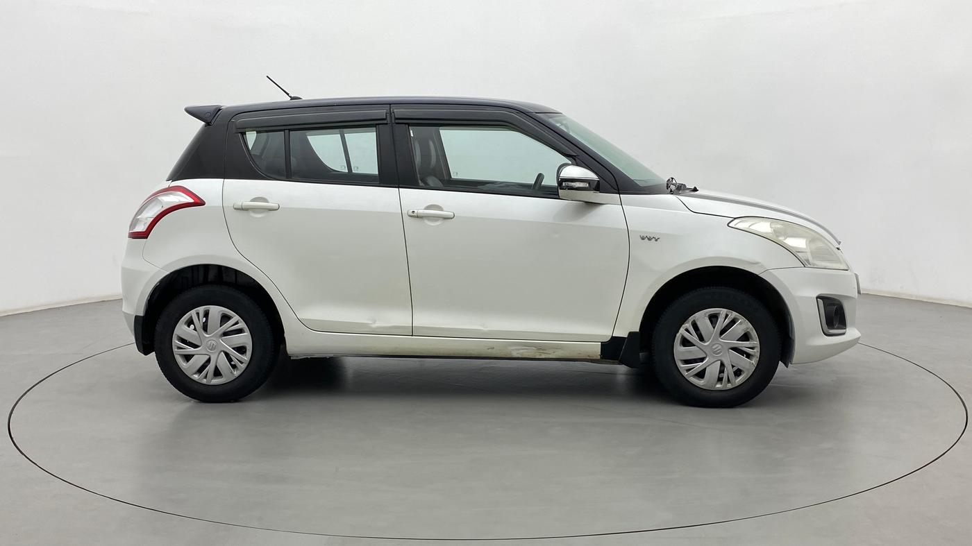 2017 Maruti Swift VXI, Petrol, Manual, 17,893 km, Right Side View