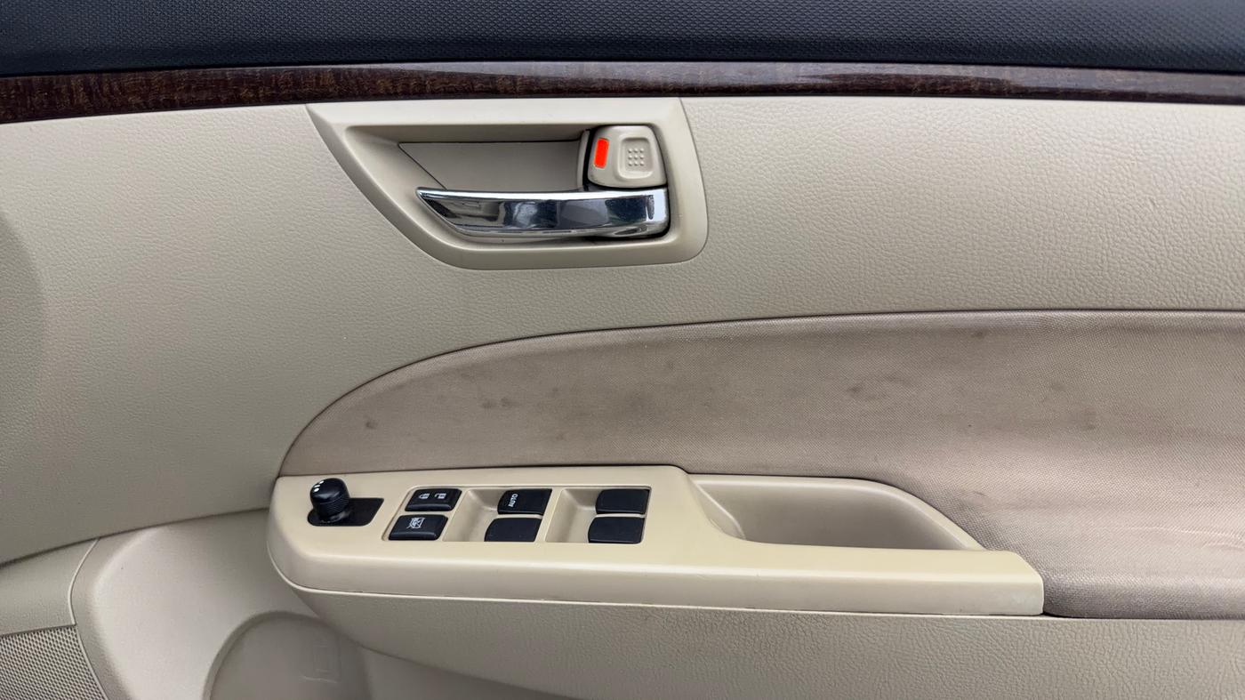 2014 Maruti Swift Dzire ZXI, Petrol, Manual, 42,192 km, Driver Side Door Panels Control