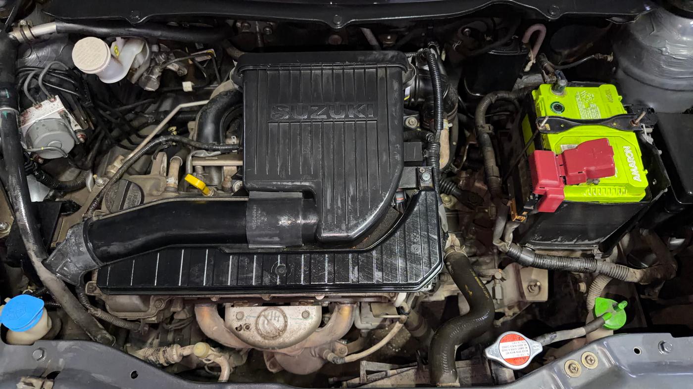 2014 Maruti Swift Dzire ZXI, Petrol, Manual, 42,192 km, Engine View