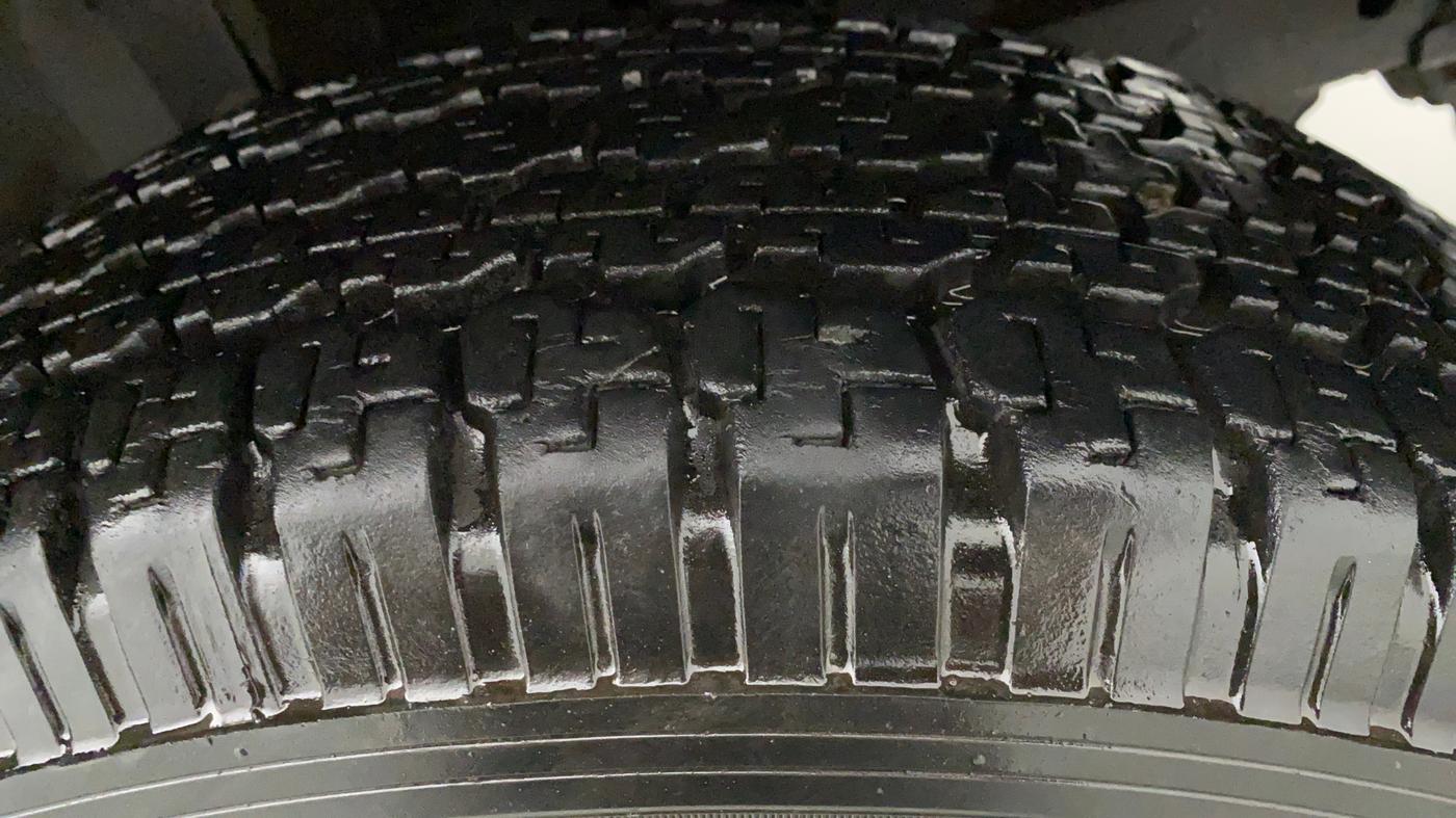 2017 Mahindra Thar CRDE 4X4 BS IV, Diesel, Manual, 10,574 km, Left Front Tyre Tread