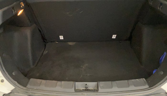 2023 Tata NEXON XMA PETROL, Petrol, Automatic, 28,958 km, Boot Inside