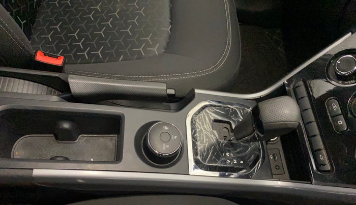 2023 Tata NEXON XMA PETROL, Petrol, Automatic, 28,958 km, Gear Lever