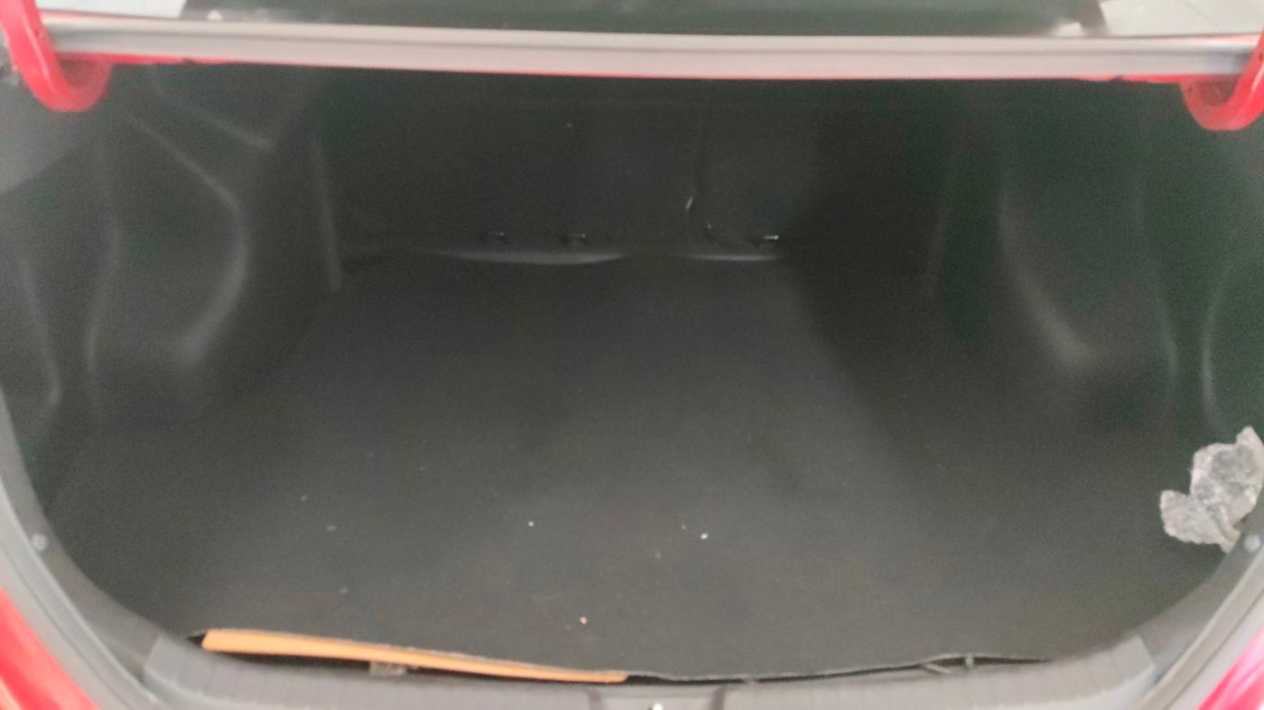 2018 Toyota YARIS V CVT, Petrol, Automatic, 16,576 km, Boot Inside