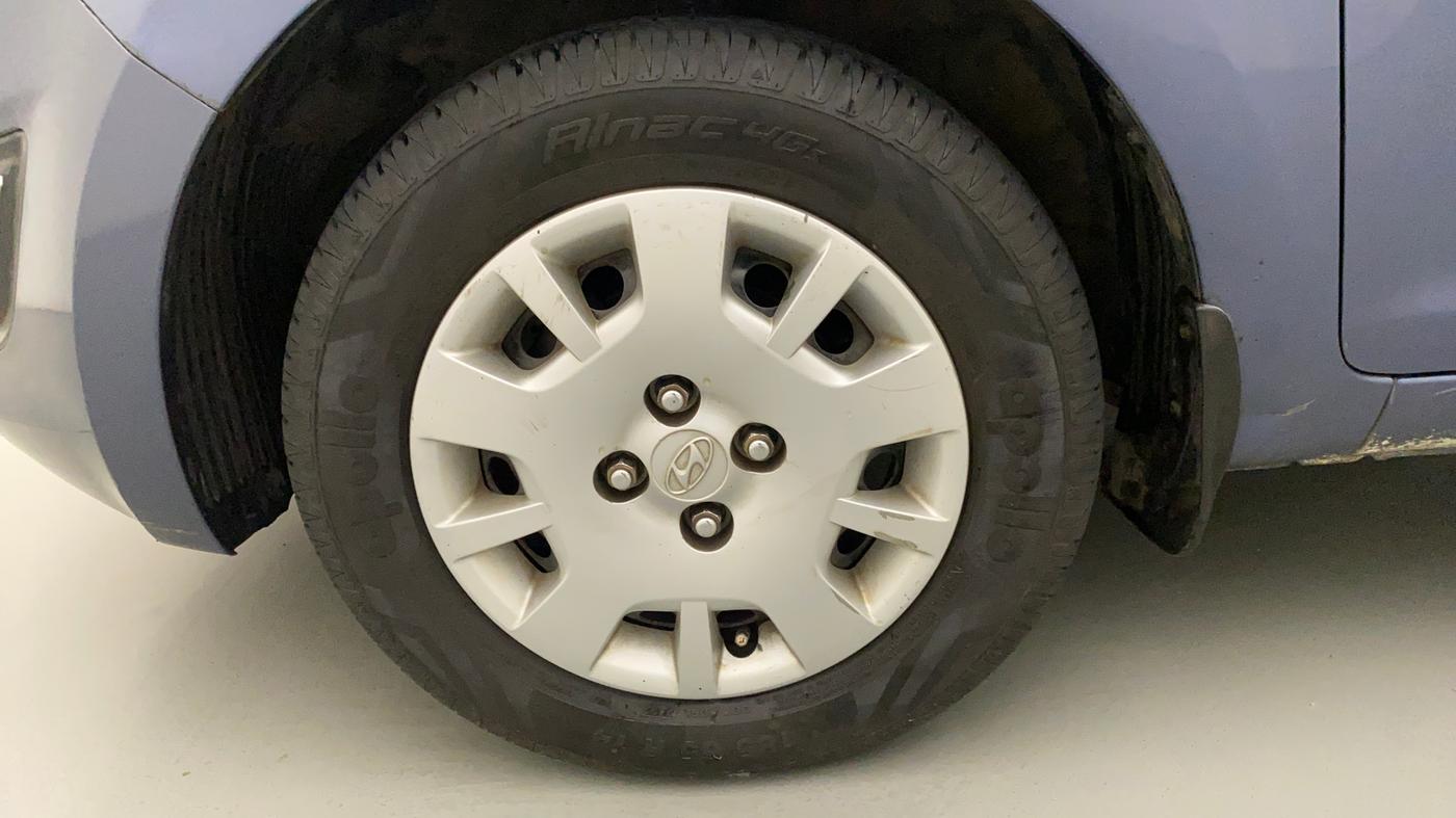 2013 Hyundai i20 MAGNA (O) 1.2, Petrol, Manual, 96,244 km, Left Front Wheel