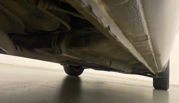 2013 Hyundai i20 MAGNA (O) 1.2, Petrol, Manual, 96,244 km, Right Side Underbody
