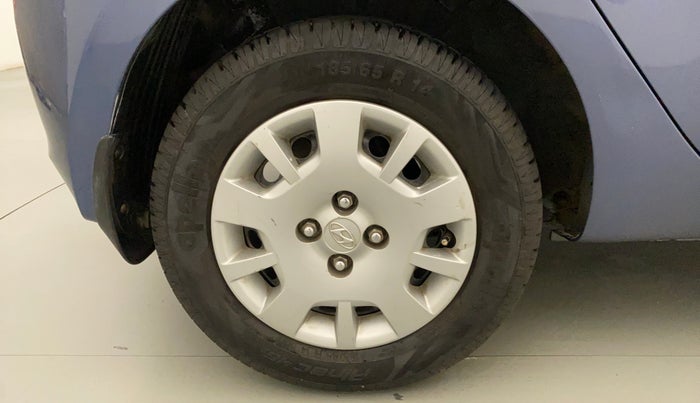 2013 Hyundai i20 MAGNA (O) 1.2, Petrol, Manual, 96,244 km, Right Rear Wheel
