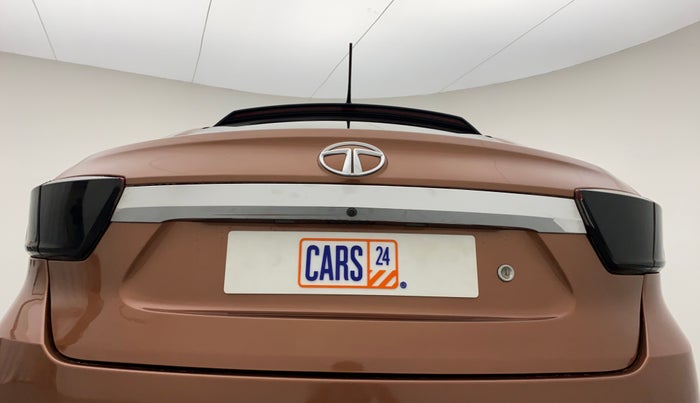 2017 Tata TIGOR Revotorq XZ (O), Diesel, Manual, Left tail light - Reverse Gear Light nor working