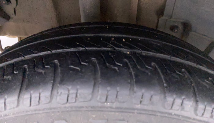 2017 Tata TIGOR Revotorq XZ (O), Diesel, Manual, Right Rear Tyre Tread