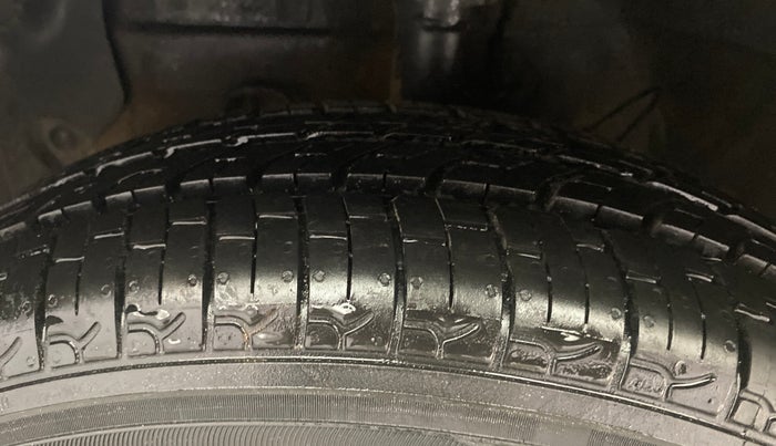 2021 Hyundai NEW SANTRO MAGNA, Petrol, Manual, 49,097 km, Left Front Tyre Tread