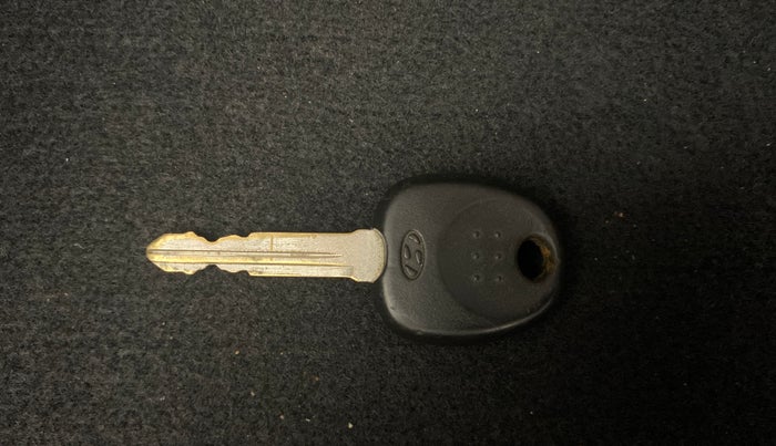 2021 Hyundai NEW SANTRO MAGNA, Petrol, Manual, 49,097 km, Key Close Up