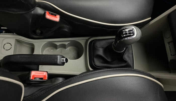 2018 Tata Tiago XE PETROL, Petrol, Manual, 83,277 km, Gear Lever