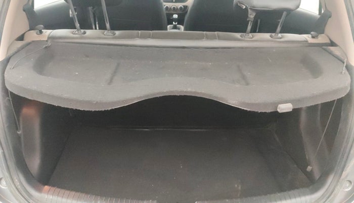 2015 Hyundai Grand i10 ASTA (O) 1.2 KAPPA VTVT, Petrol, Manual, 85,577 km, Boot Inside