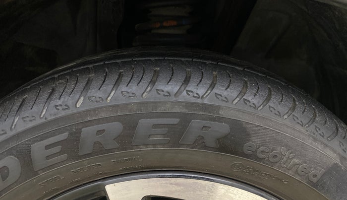 2021 Nissan MAGNITE XV TURBO CVT, Petrol, Automatic, 21,415 km, Right Front Tyre Tread