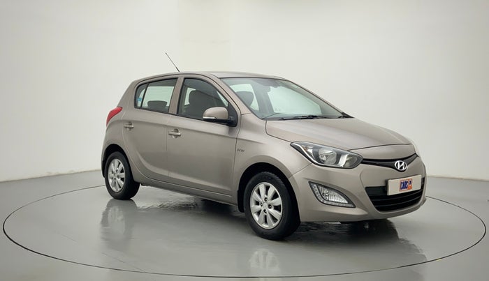 2014 Hyundai i20 SPORTZ 1.2 VTVT, Petrol, Manual, 49,373 km, Right Front Diagonal