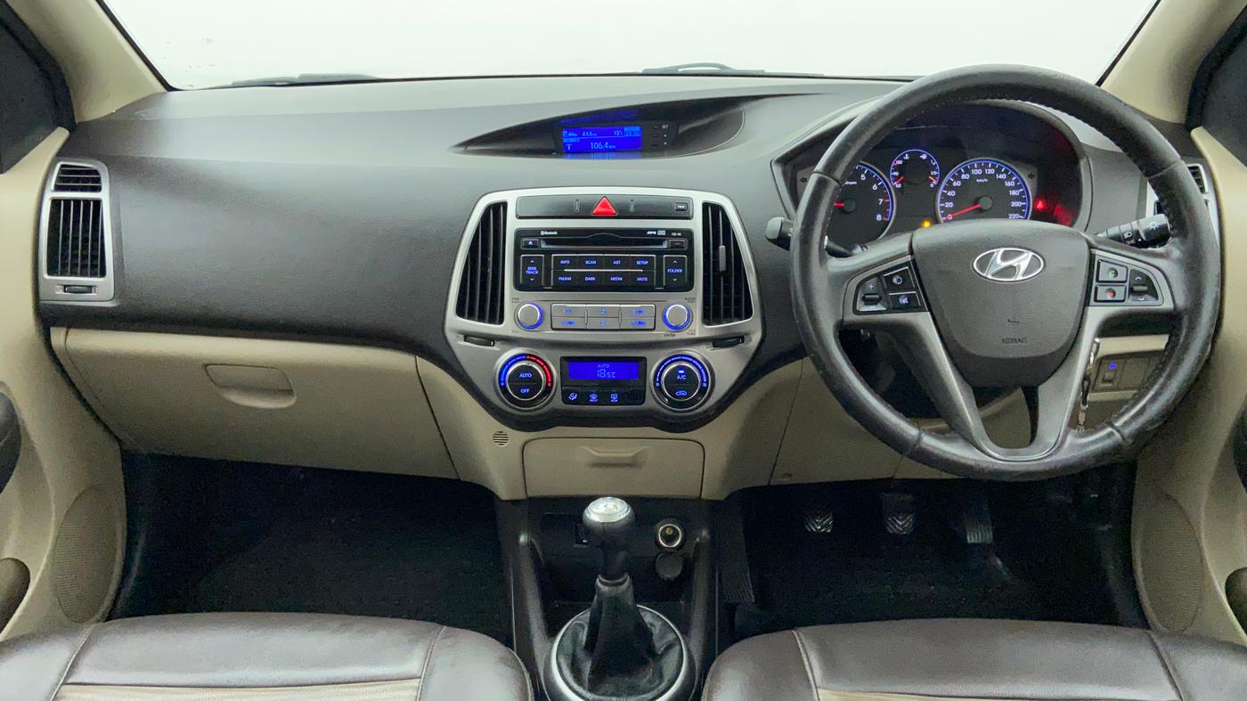 2014 Hyundai i20 SPORTZ 1.2 VTVT, Petrol, Manual, 49,373 km, Dashboard