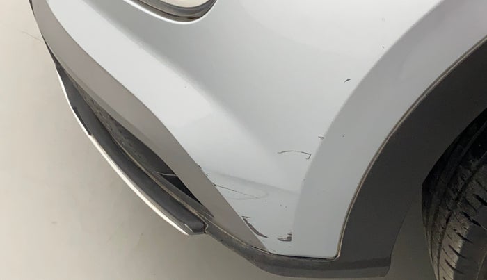 2020 Hyundai VENUE S 1.2, Petrol, Manual, 27,545 km, Front bumper - Minor scratches