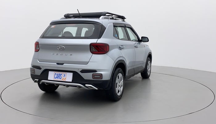 2020 Hyundai VENUE S 1.2, Petrol, Manual, 27,545 km, Right Back Diagonal