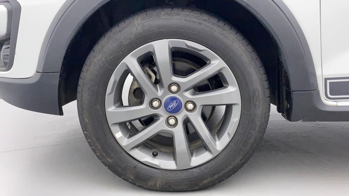 2020 Ford FREESTYLE TITANIUM 1.2 PETROL, Petrol, Manual, 23,750 km, Left Front Wheel