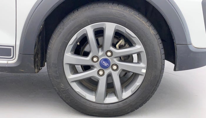 2020 Ford FREESTYLE TITANIUM 1.2 PETROL, Petrol, Manual, 23,750 km, Right Front Wheel
