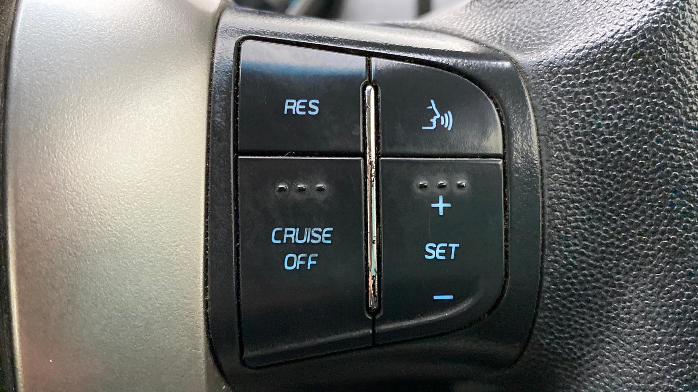 2018 Mahindra XUV500 W7 FWD, Diesel, Manual, 43,794 km, Adaptive Cruise Control