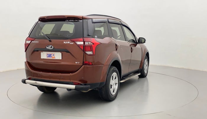 2018 Mahindra XUV500 W7 FWD, Diesel, Manual, 43,794 km, Right Back Diagonal