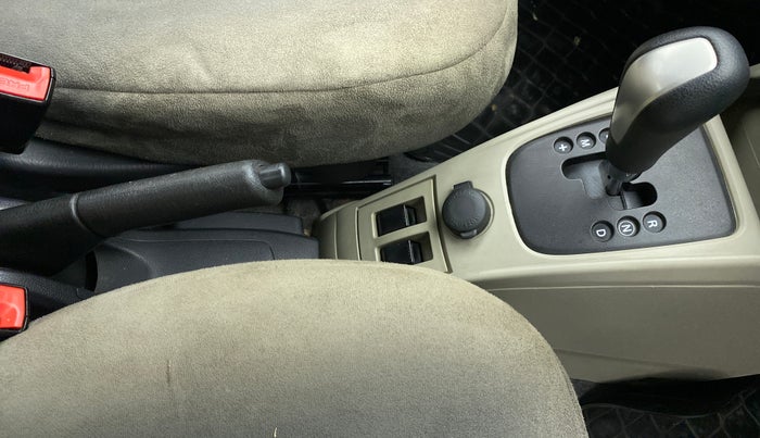 2015 Maruti Alto K10 VXI AMT P, Petrol, Automatic, 33,975 km, Gear Lever