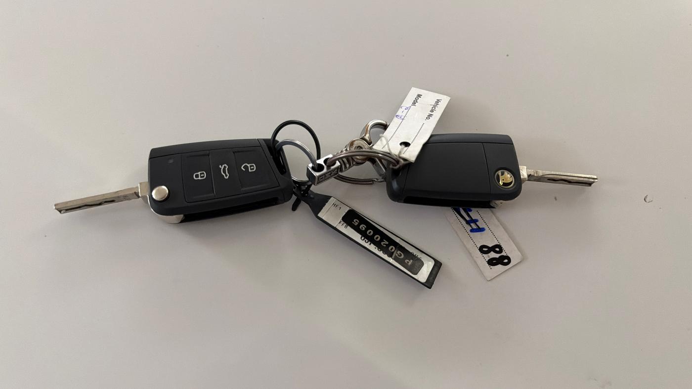 2023 Skoda KUSHAQ Active plus 1.0 TSI , Petrol, Manual, 24,526 km, Key Close Up