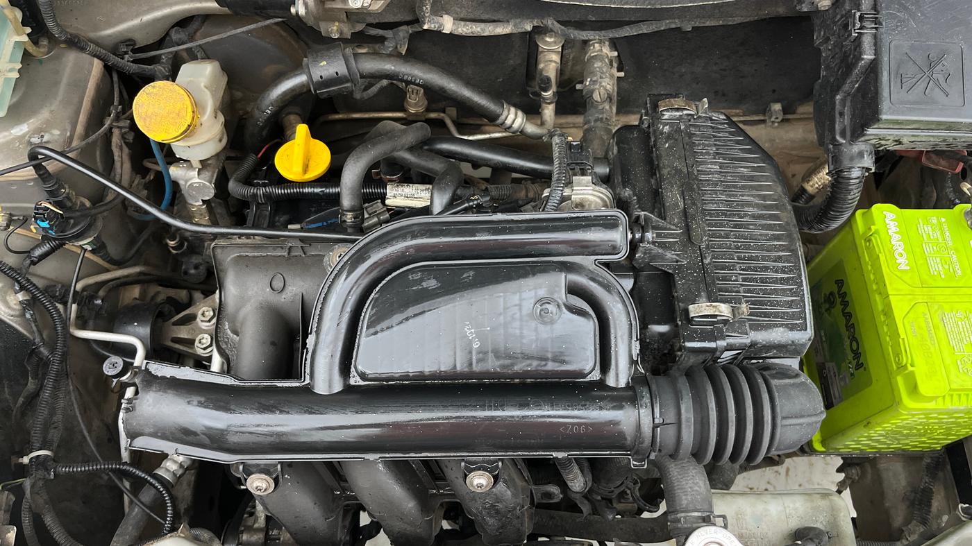 2018 Renault Kwid RXT 1.0 AMT, Petrol, Automatic, 88,891 km, Engine View