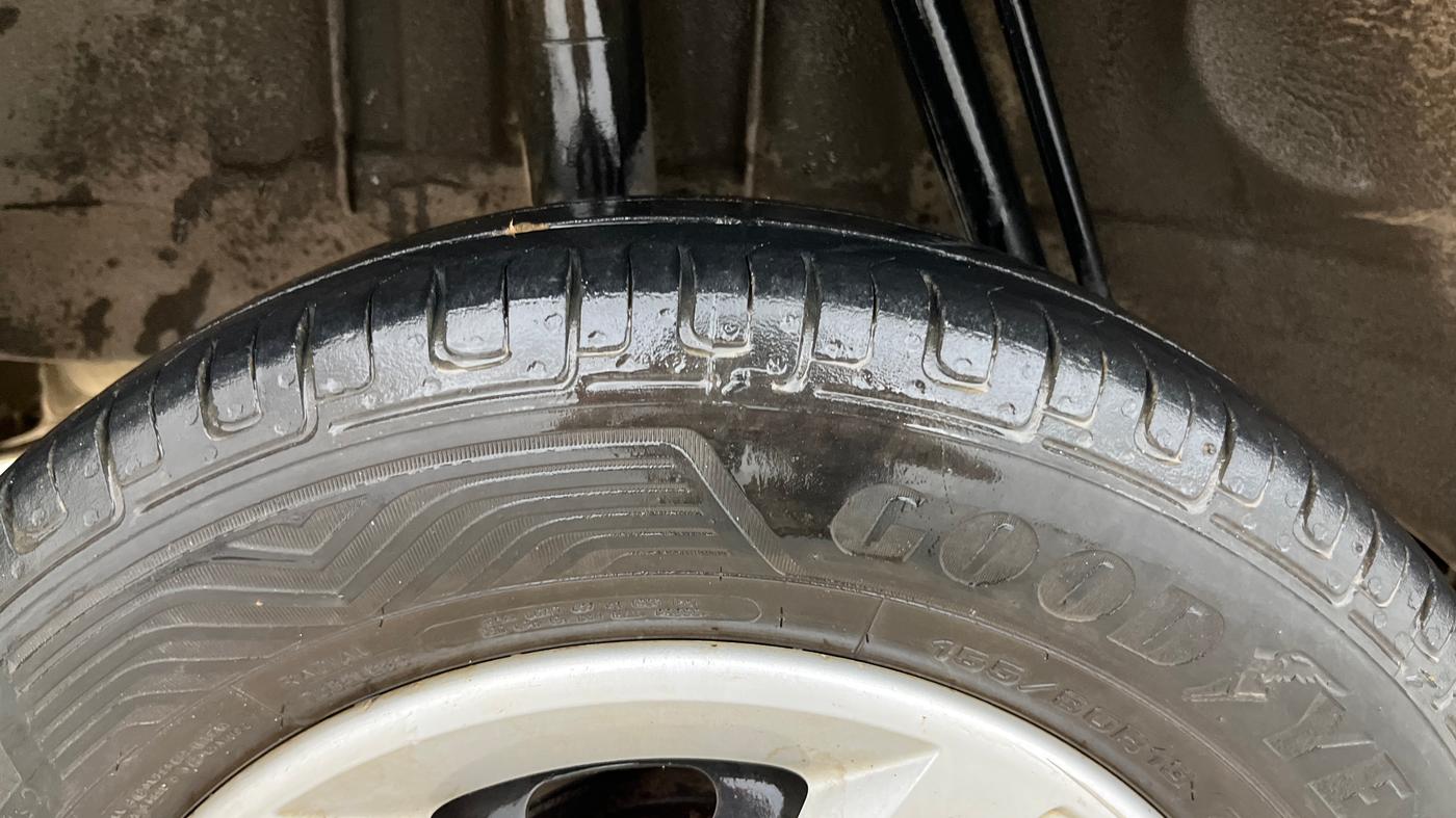 2018 Renault Kwid RXT 1.0 AMT, Petrol, Automatic, 88,891 km, Right Rear Tyre Tread