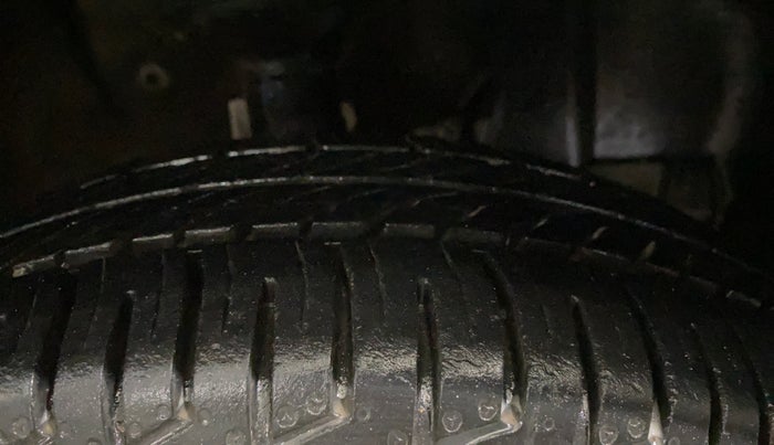 2021 Maruti New Wagon-R LXI 1.0, Petrol, Manual, 56,945 km, Right Front Tyre Tread