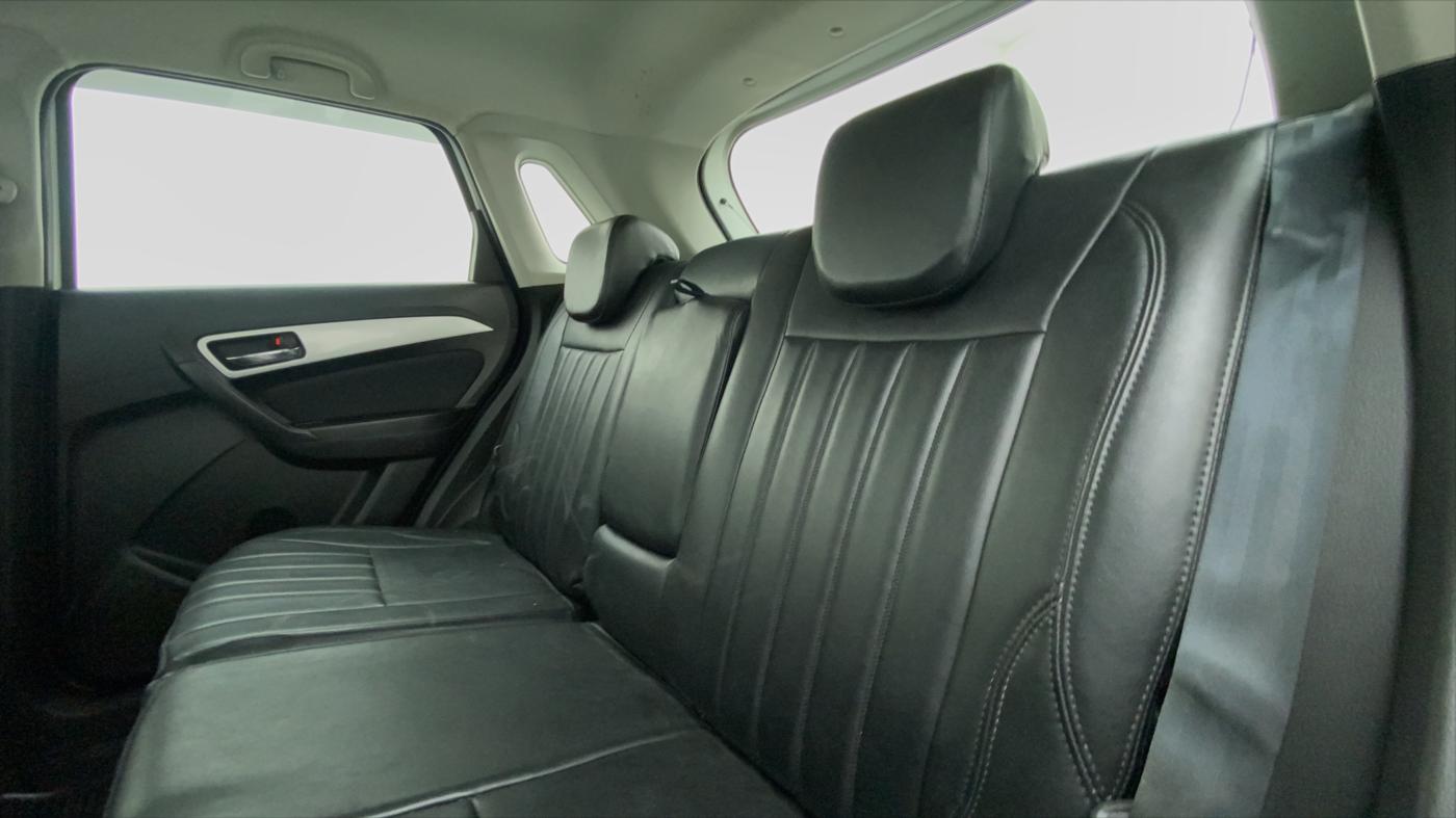 2019 Maruti Vitara Brezza ZDI, Diesel, Manual, 59,947 km, Right Side Rear Door Cabin