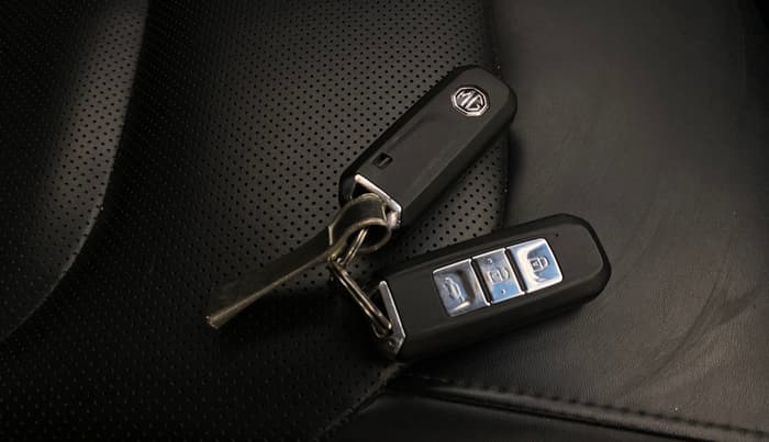 2021 MG HECTOR SMART HYBRID 1.5 PETROL, Petrol, Manual, 32,754 km, Key Close Up