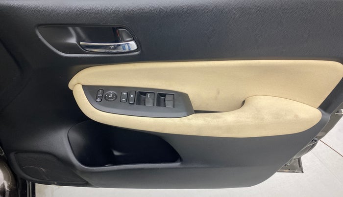 2022 Honda City 1.5L I-DTEC V, Diesel, Manual, 22,637 km, Driver Side Door Panels Control