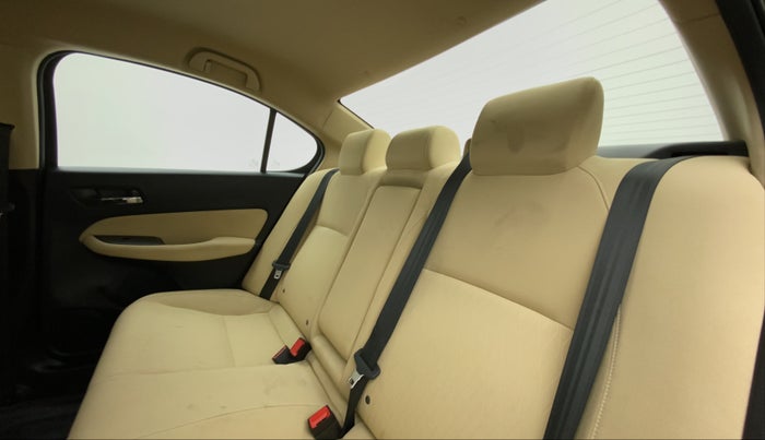 2022 Honda City 1.5L I-DTEC V, Diesel, Manual, 22,637 km, Right Side Rear Door Cabin