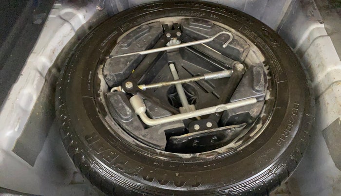 2018 Tata NEXON XM PETROL, Petrol, Manual, 34,577 km, Spare Tyre