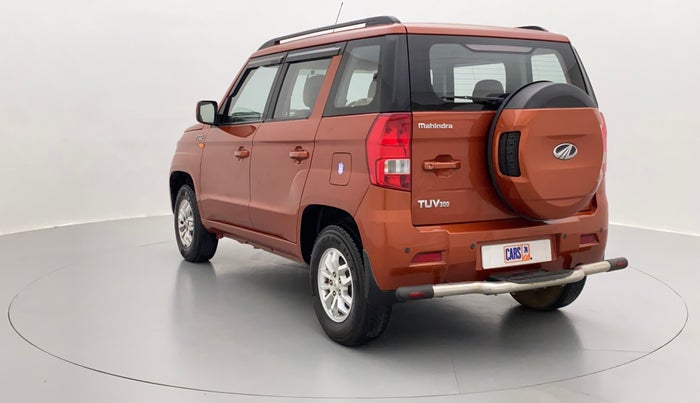 2018 Mahindra TUV300 T8, Diesel, Manual, 33,002 km, Left Back Diagonal