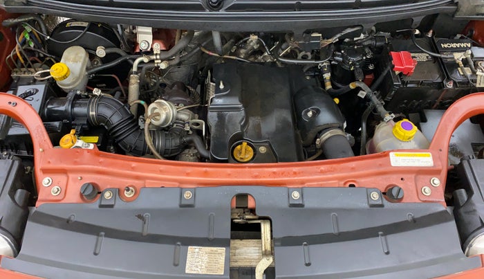 2018 Mahindra TUV300 T8, Diesel, Manual, 33,002 km, Open Bonet