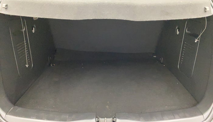 2020 Nissan Kicks XV PETROL, Petrol, Manual, 14,869 km, Boot Inside View