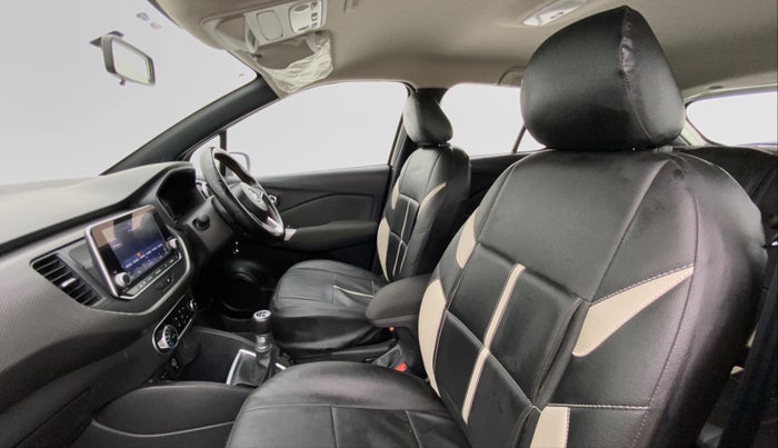 2020 Nissan Kicks XV PETROL, Petrol, Manual, 14,869 km, Right Side Front Door Cabin View