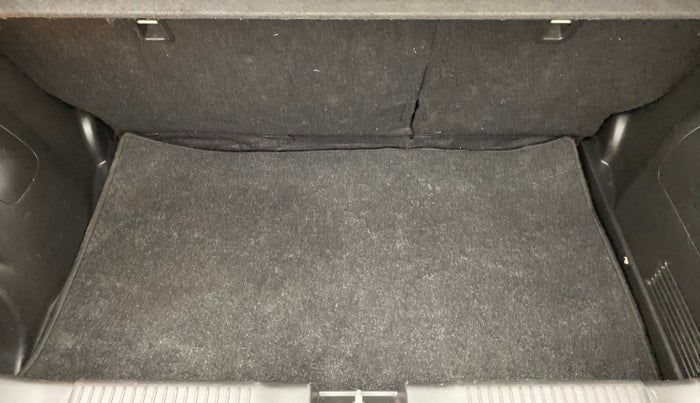 2018 Maruti Swift ZXI (AMT), Petrol, Automatic, 68,217 km, Boot Inside